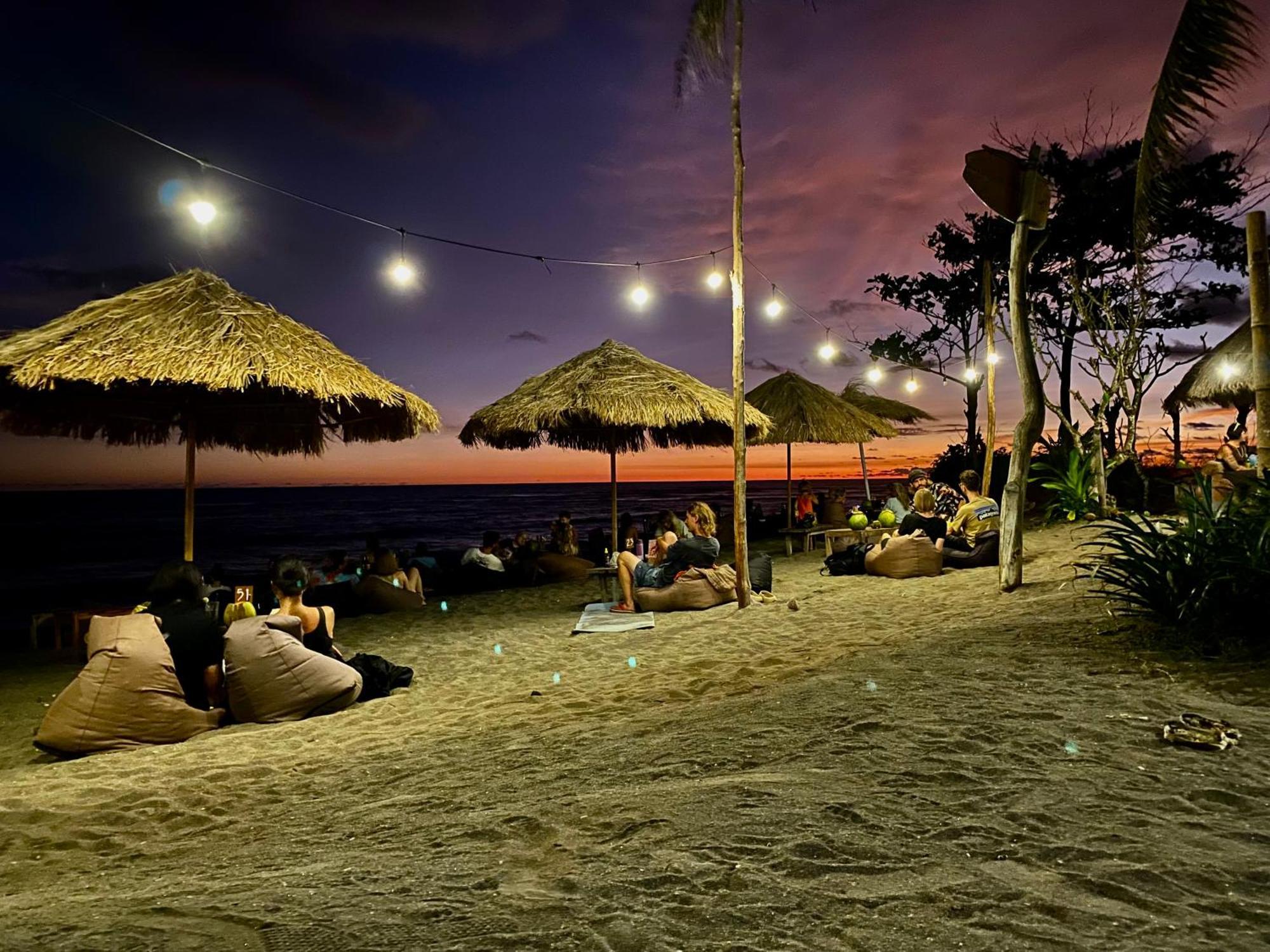 Uma Pantai Seseh Hotel ชังกู ภายนอก รูปภาพ